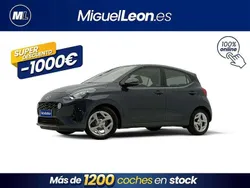 Gris Usado 2023 Hyundai i10 Utilitario | 10.985 € (Buen precio)