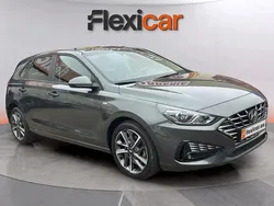 Blanco Usado 2022 Hyundai i30 Berlina | 17.290 € (Precio justo)