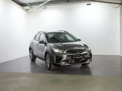 Gris Usado 2023 Kia Stonic GT-Line SUV | 19.990 € (Caro)