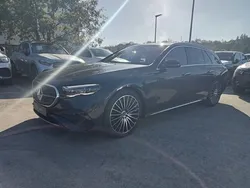 Gris Usado 2023 Mercedes 220 Familiar | 72.400 € (Un poco caro)