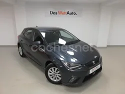 Gris / plata Usado 2024 Seat Ibiza Style Berlina | 17.900 € (Precio justo)
