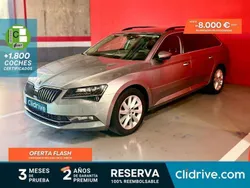 Blanco Usado 2019 Skoda Superb Ambition Familiar | 16.890 €