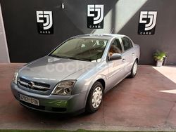 Gris / plata Usado 2004 Opel Vectra Essentia Berlina | 4290 € (Precio justo)