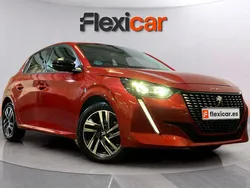 Granate Usado 2023 Peugeot 208 Allure Utilitario | 11.790 € (Super precio)