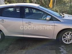 Gris / plata Usado 2015 Ford Focus Titanium Berlina | 9000 € (Precio justo)
