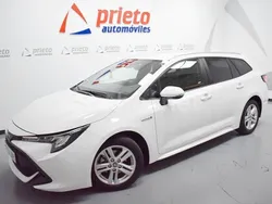Blanco Usado 2021 Toyota Corolla Active Familiar | 18.500 € (Precio justo)