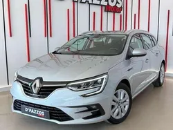 Gris Usado 2022 Renault Mégane GrandTour Intens Familiar | 15.500 € (Un poco caro)