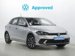 Plateado Usado 2024 VW Polo Life Utilitario | 20.300 € (Un poco caro)