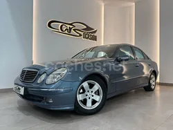 Azul Usado 2005 Mercedes E280 Avantgarde Berlina | 6500 € (Un poco caro)
