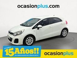 Blanco Usado 2016 Kia Rio Utilitario | 8190 € (Precio justo)