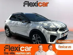 Blanco Usado 2022 Kia Stonic Plus SUV | 17.590 € (Caro)
