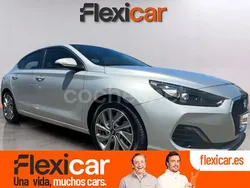 Gris / plata Usado 2019 Hyundai i30 GO! Familiar | 17.490 € (Precio justo)