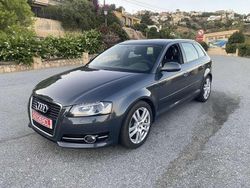 Negro Usado 2011 Audi A3 Sportback Ambiente Utilitario | 8950 € (Buen precio)