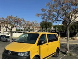 Amarillo Usado 2014 VW Caravelle Comfortline Monovolumen | 16.900 €