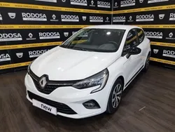 Blanco Usado 2023 Renault Clio V Equilibre Berlina | 21.900 € (Un poco caro)