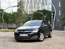 Negro Usado 2008 Opel Astra GTC Sport Berlina | 4890 € (Precio justo)