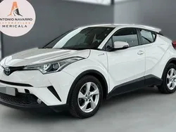 Usado 2019 Toyota C-HR Active SUV | 17.800 € (Un poco caro)