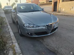 Gris / plata Usado 2006 Alfa Romeo 147 Distinctive Utilitario | 5100 €