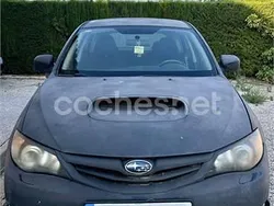 Negro Usado 2011 Subaru Impreza Berlina | 4500 €