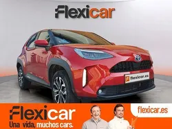 Rojo Usado 2024 Toyota Yaris Hybrid Active | 26.490 € (Caro)