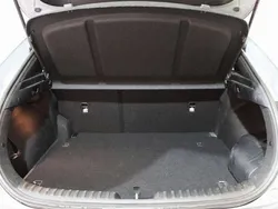 Gris Usado 2023 Kia XCeed SUV | 26.350 € (Un poco caro)