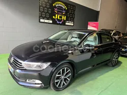 Negro Usado 2016 VW Passat Advance Berlina | 11.490 €