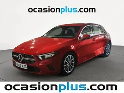 Rojo Usado 2019 Mercedes A180 Utilitario | 22.719 € (Precio justo)