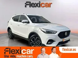 Blanco Usado 2025 MG ZS Comfort Berlina | 17.690 € (Un poco caro)