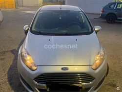 Gris / plata Usado 2015 Ford Fiesta Trend Utilitario | 5500 € (Buen precio)