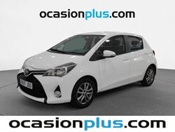 Blanco Usado 2015 Toyota Yaris Active Utilitario | 11.090 € (Precio justo)