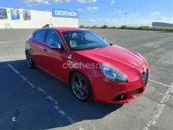 Rojo Usado 2011 Alfa Romeo Giulietta Quadrifoglio Verde Utilitario | 13.950 € (Caro)