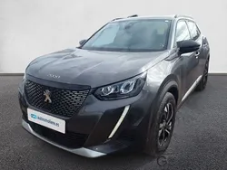 Gris / plata Usado 2023 Peugeot 2008 Allure SUV | 16.490 € (Buen precio)