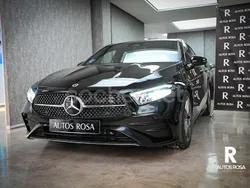 Negro Usado 2024 Mercedes A180 Berlina | 32.500 € (Precio justo)