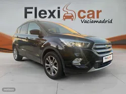Negro Usado 2018 Ford Kuga Titanium SUV | 17.490 € (Precio justo)