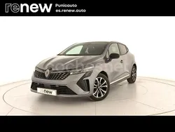 Gris / plata Usado 2024 Renault Clio V Techno Berlina | 20.439 € (Caro)