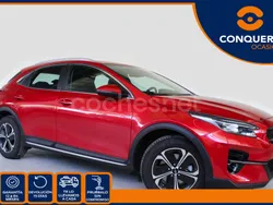 Rojo Usado 2023 Kia XCeed SUV | 27.990 € (Caro)