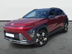 Rojo ultimate (techo negro) Usado 2024 Hyundai Kona Blackline SUV | 26.490 € (Caro)