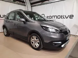 Gris Usado 2015 Renault Scénic III LIMITED Monovolumen | 12.900 € (Caro)