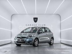 Gris / plata Usado 2010 Toyota Yaris Berlina | 7099 € (Precio justo)