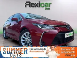 Rojo Usado 2022 Toyota Corolla Business Edition Berlina | 19.290 € (Buen precio)