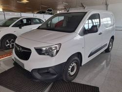 Blanco Usado 2021 Opel Combo Edition Monovolumen | 15.900 € (Precio justo)