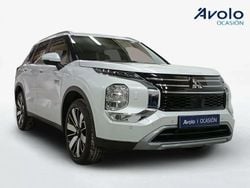 Nuevo 2025 Mitsubishi Outlander P-HEV | 45.900 € (Un poco caro)