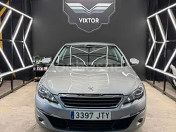 Gris / plata Usado 2017 Peugeot 308 Active Berlina | 7900 € (Buen precio)