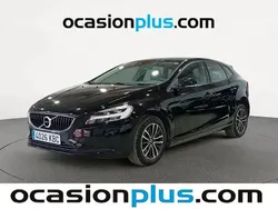 Negro Usado 2017 Volvo V40 Momentum Familiar | 17.490 € (Caro)