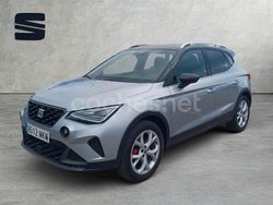 Gris / plata Usado 2023 Seat Arona FR SUV | 19.900 € (Precio justo)