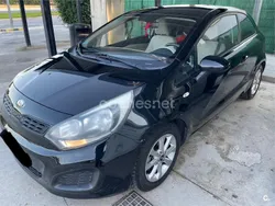 Negro Usado 2014 Kia Rio Berlina | 5500 € (Buen precio)