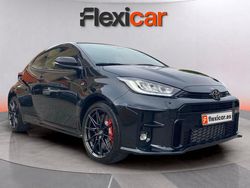 Negro Usado 2024 Toyota Yaris Berlina | 33.690 € (Super precio)