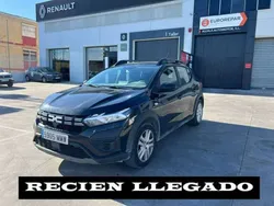 Negro Usado 2024 Dacia Sandero Essentiel Utilitario | 15.499 € (Precio justo)