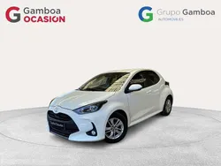 Blanco Usado 2024 Toyota Yaris Edition Utilitario | 17.090 € (Buen precio)