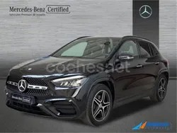 Negro cosmos Usado 2024 Mercedes GLA200 AMG line SUV | 47.900 € (Un poco caro)